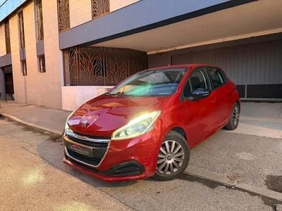 Rouge Occasion 2018 Peugeot 208 Active Citadine | 5 490 € (Super prix)