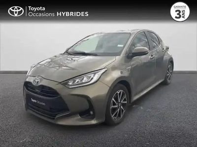 Occasion Toyota Yaris Hybrid Design 116 ch (85 kW) 2021 Bronze impérial (m) Berline