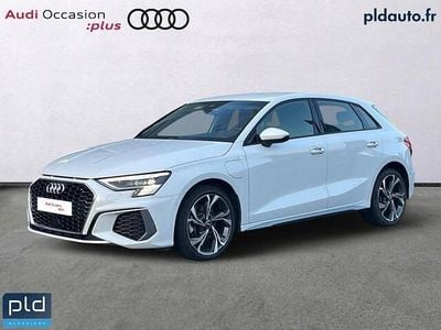 Occasion Audi A3 Sportback e-tron S-Line 150 ch (110 kW) 2023 Blanc glacier métallisé Citadine