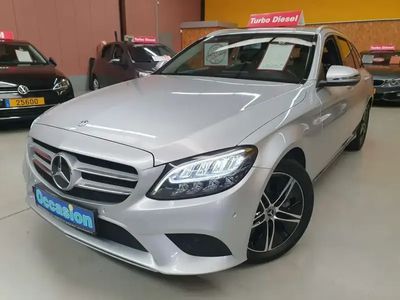 Mercedes C200