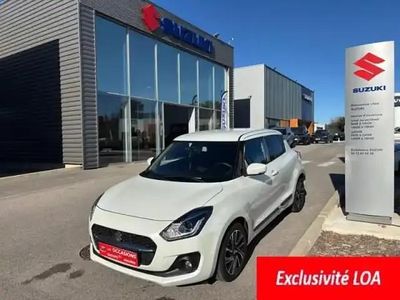 Occasion Suzuki Swift 2023 Pure white pearl métallisé Citadine