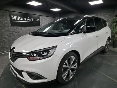 Blanc Occasion 2017 Renault Scénic IV Intens Monospace | 15 990 € (Prix assez cher)