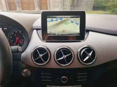 Mercedes B180