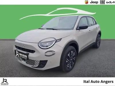 Sable earth métallisé Occasion 2025 Fiat 600 SUV | 26 589 € (Prix cher)