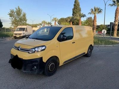 Jaune Occasion 2018 Citroën Jumpy Comfort Monospace | 10 500 €