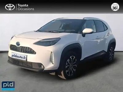 Blanc lunaire nacré Occasion 2022 Toyota Yaris Cross Design SUV | 19 990 € (Prix juste)