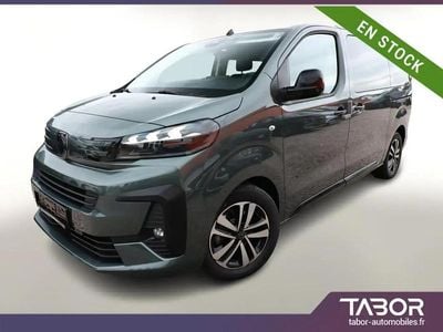 Peugeot Traveller