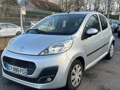 Occasion Peugeot 107 Active 68 ch (50 kW) 2013 Gris Citadine