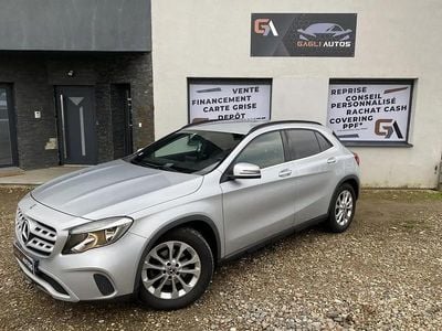 Gris Occasion 2019 Mercedes GLA200 SUV | 19 999 € (Super prix)