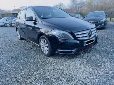Occasion Mercedes B180 122 ch (89 kW) 2012 Noir Monospace
