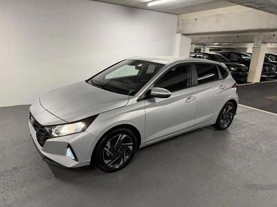 Argent Occasion 2022 Hyundai i20 Berline | 14 490 € (Prix juste)