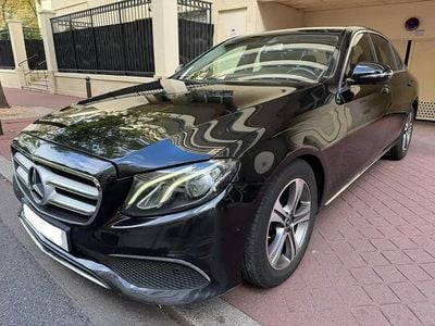 Noir Occasion 2019 Mercedes E220 Avantgarde Berline | 15 300 €