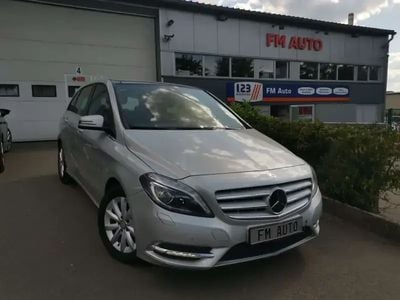 Mercedes B180