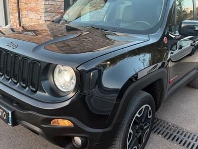 Occasion 2016 Jeep Renegade Trailhawk SUV | 12 990 € (Prix juste)
