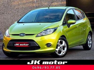 Vert Occasion 2010 Ford Fiesta Titanium Berline | 5 999 € (Prix assez cher)