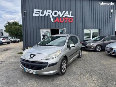Gris Occasion 2008 Peugeot 207 Break | 4 490 € (Prix assez cher)