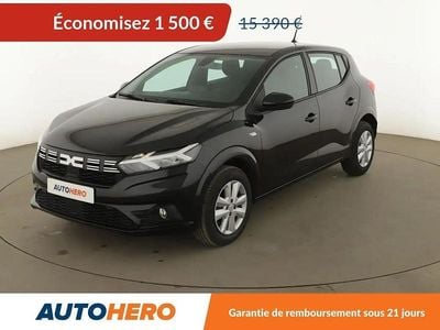 Noir Occasion 2023 Dacia Sandero Expression Citadine | 13 890 € (Bon prix)