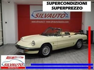 Occasion Alfa Romeo Spider 103 ch (75 kW) 1970 Beige Cabriolet