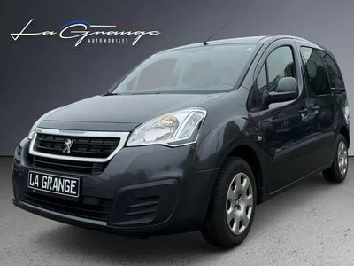 Occasion Peugeot TePee Active 101 ch (74 kW) 2015 Gris Van