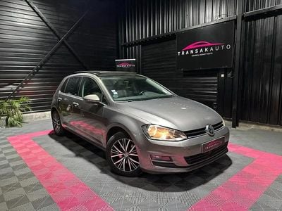 Blanc Occasion 2017 VW Golf VII Break | 11 990 € (Prix juste)