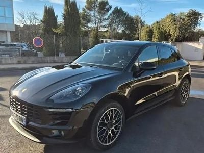 Noir Occasion 2017 Porsche Macan SUV | 39 990 € (Bon prix)