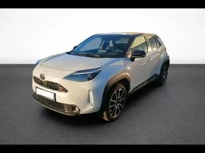Bi ton gris chrome noir Occasion 2023 Toyota Yaris Cross Sport SUV | 25 490 € (Prix juste)