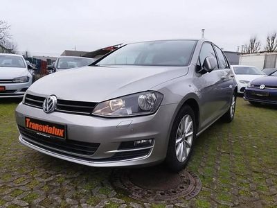 Gris Occasion 2015 VW Golf LOUNGE Berline | 13 700 € (Prix juste)