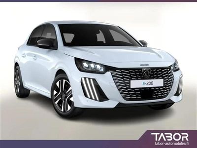 Blanc Nouvelle 2025 Peugeot e-208 Allure Citadine | 27 215 € (Prix juste)