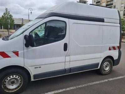 Blanc Occasion 2009 Renault Trafic Monospace | 1 900 €
