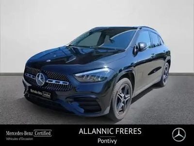 Gris Occasion 2024 Mercedes GLA250 AMG line SUV | 42 890 € (Prix juste)