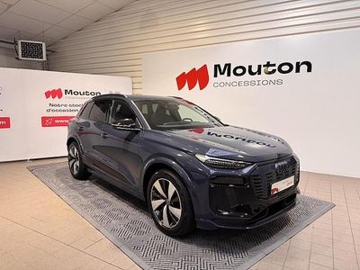 Bleu plasma métallisé Occasion 2024 Audi Q6 e-tron S-Line SUV | 79 500 € (Prix juste)