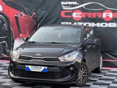 Noir Occasion 2020 Kia Rio Active Berline | 9 990 € (Prix juste)