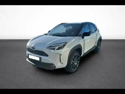 Occasion Toyota Yaris Cross Sport 2024 Gris chrome/toit noir (m) SUV
