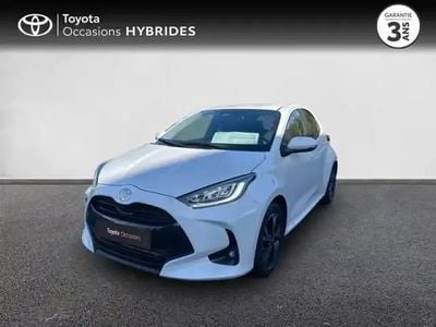 Blanc Nouvelle 2025 Toyota Yaris Hybrid Design Berline | 23 970 € (Bon prix)