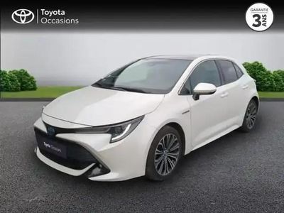 Blanc nacré Occasion 2019 Toyota Corolla Design Berline | 18 980 € (Prix juste)