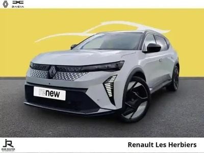 Blanc nacré/toit noir etoilé Occasion 2024 Renault Scenic E-Tech Iconic SUV | 39 390 € (Prix juste)