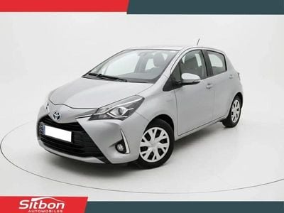 Gris Occasion 2019 Toyota Yaris Hybrid Business Edition Citadine | 13 970 € (Bon prix)