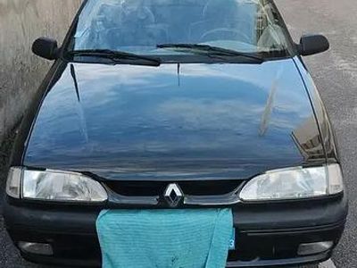 Occasion Renault 19 94 ch (69 kW) 1994 Noir Cabriolet