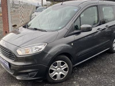 Occasion Ford Tourneo Trend 101 ch (74 kW) 2014 Van