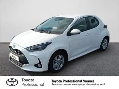 Blanc Occasion 2025 Toyota Yaris Hybrid Business Edition Berline | 22 490 € (Prix juste)