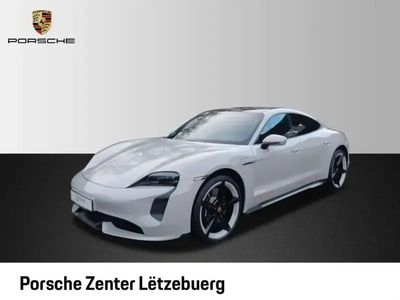 Porsche Taycan Turbo