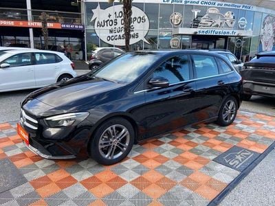 Noir cosmos métal Occasion 2019 Mercedes B180 Style Monospace | 20 450 € (Bon prix)