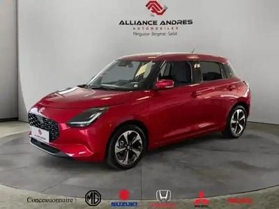Burning red pearl metal Occasion 2025 Suzuki Swift Berline | 19 295 € (Prix assez cher)