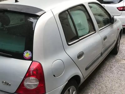 Renault Clio II