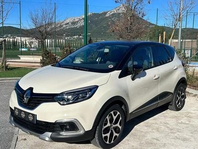 Blanc Occasion 2017 Renault Captur Intens SUV | 10 990 € (Bon prix)