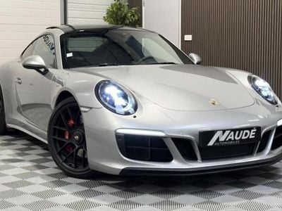 Porsche 911 Carrera GTS