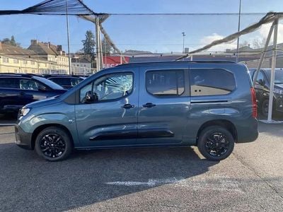 Bleu Nouvelle 2025 Fiat Doblò Monospace | 28 490 € (Prix juste)
