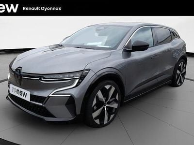 Gris Occasion 2024 Renault Megane E-Tech Techno Berline | 26 990 € (Prix juste)