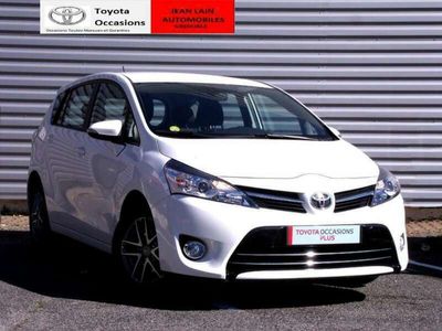 occasion Toyota Verso 112 D-4D FAP Feel! 5 places