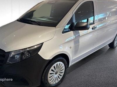 Blanc Occasion 2025 Mercedes Vito Van | 42 990 €